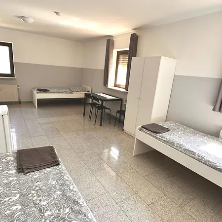 Boardinghouse 3*
